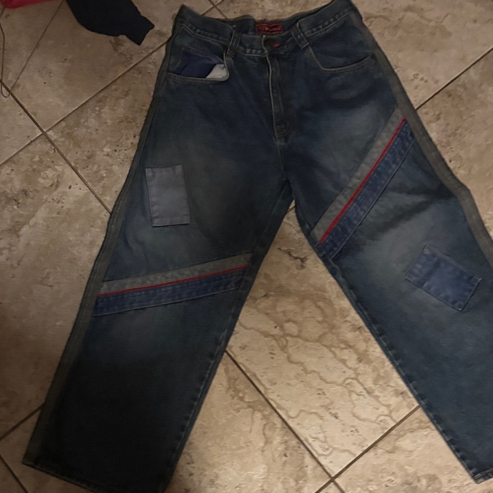 Casual Blue Jeans with Red and Gray Details